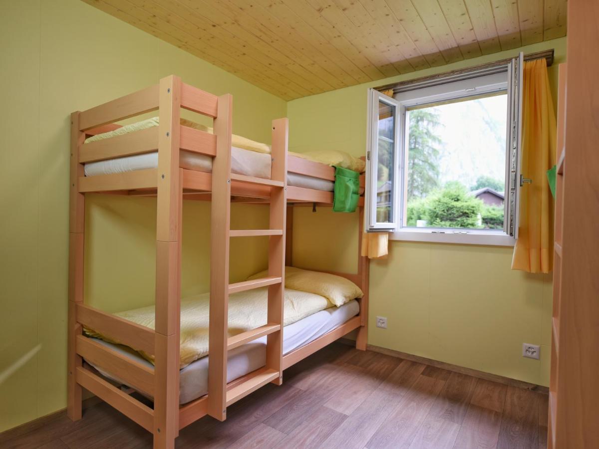 Ostello Schutzenbach Backpackers For Adults 18-35 Lauterbrunnen Esterno foto